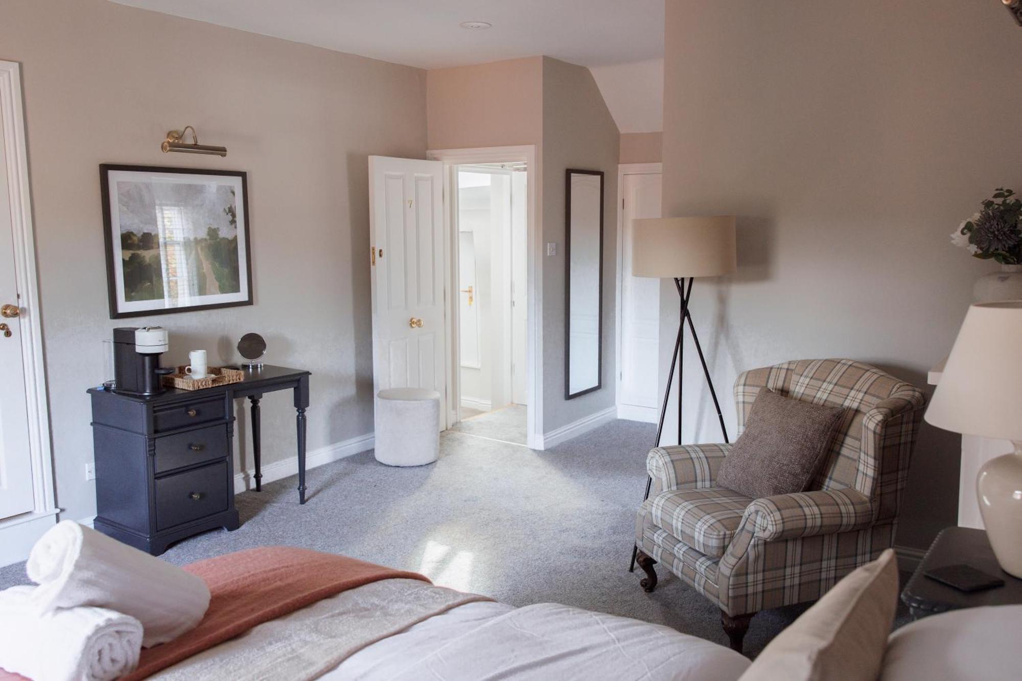 The Raven Hotel At Much Wenlock By Purestay ภายนอก รูปภาพ