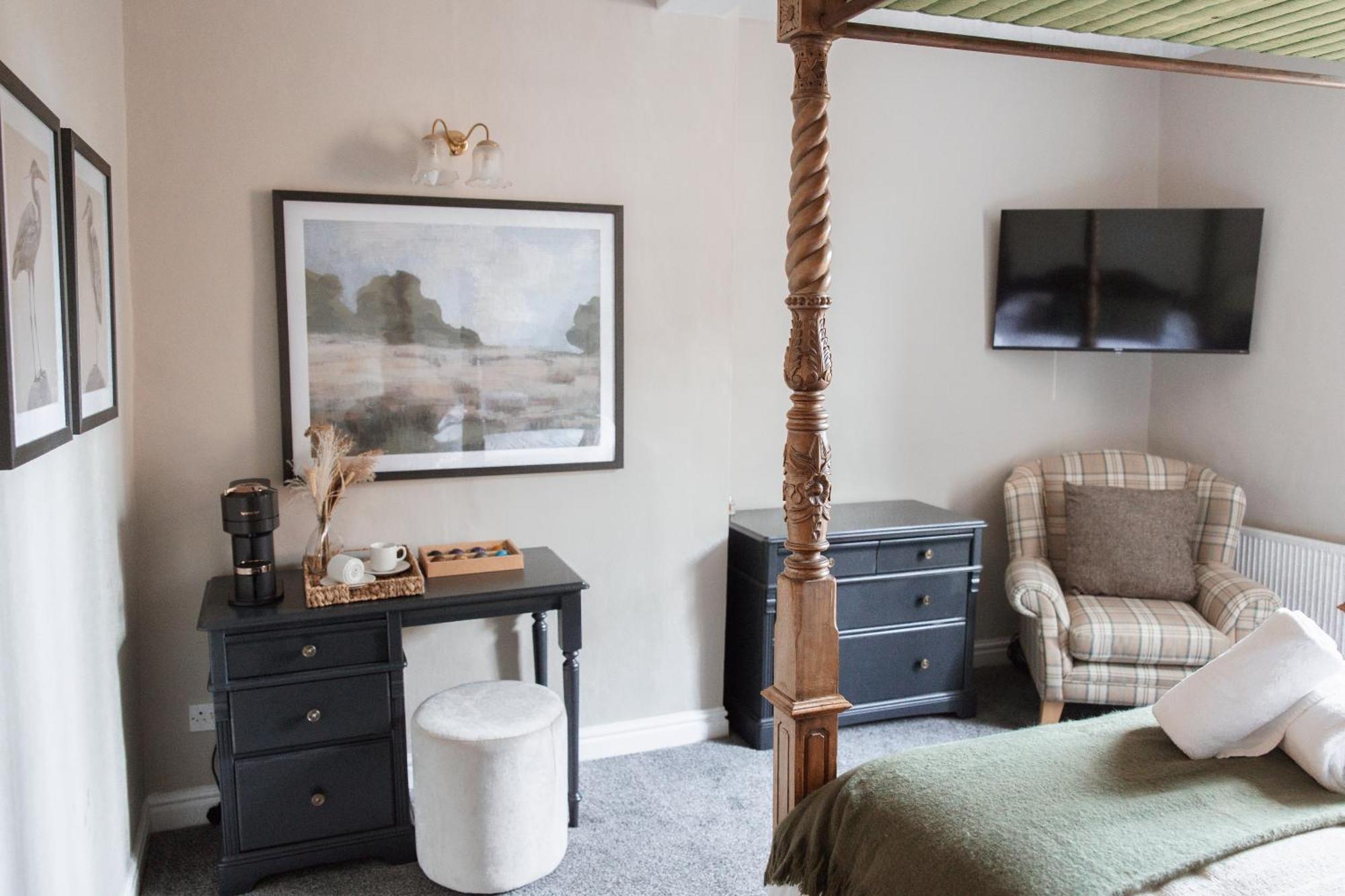 The Raven Hotel At Much Wenlock By Purestay ภายนอก รูปภาพ